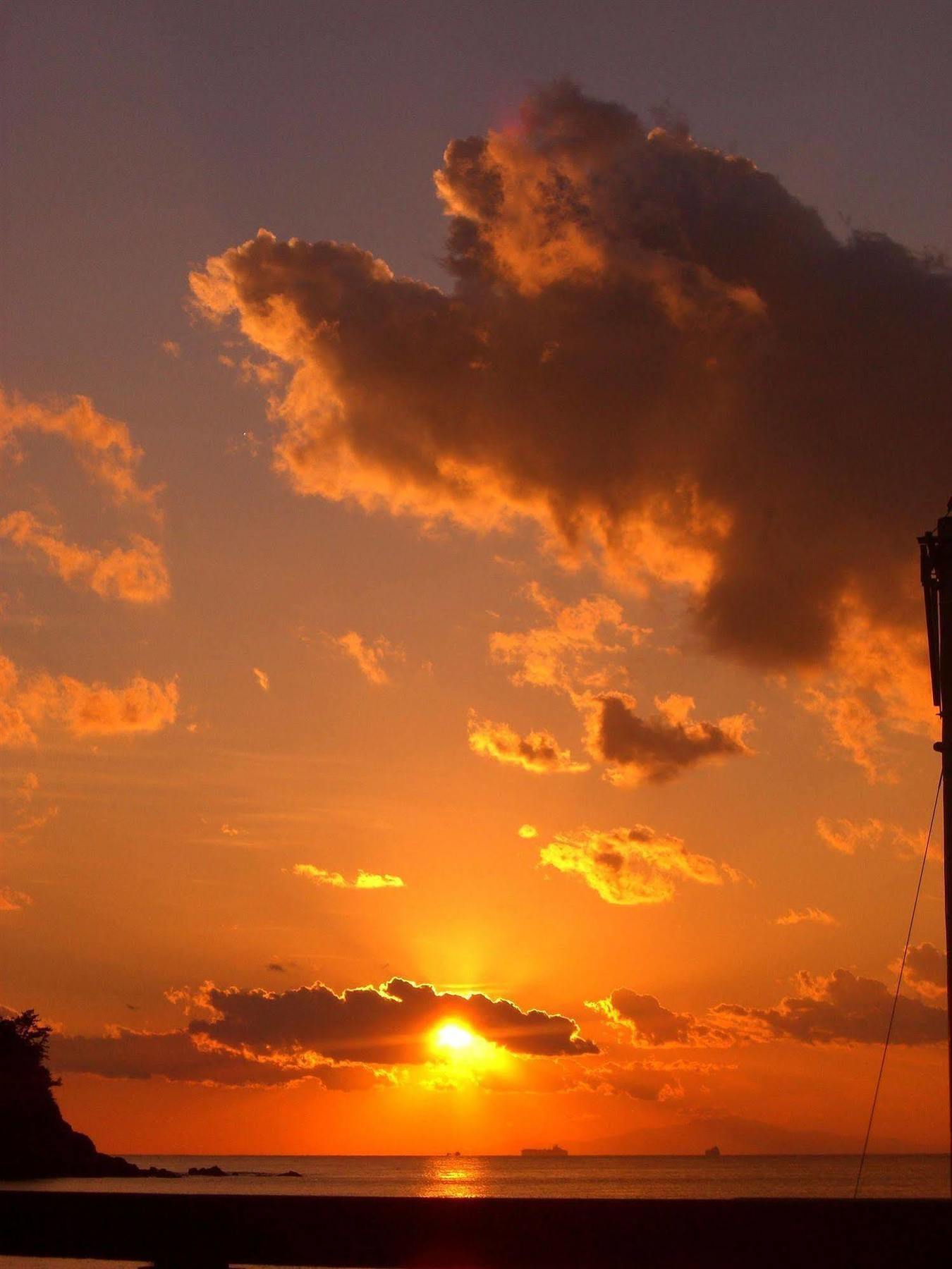 Bed and Breakfast Sunset Breeze Hota Kyonan Exteriér fotografie